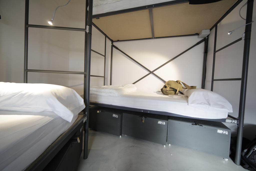 Traveller Box Hostel Sevilla Exteriör bild