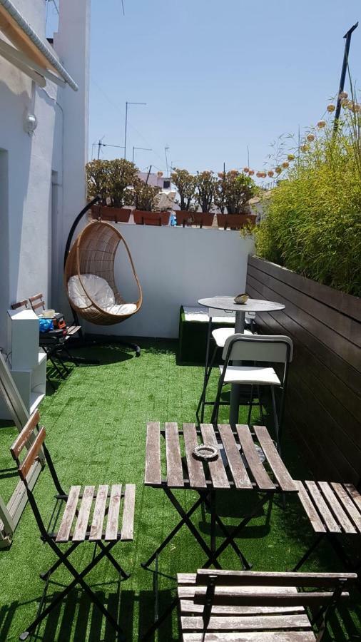 Traveller Box Hostel Sevilla Exteriör bild